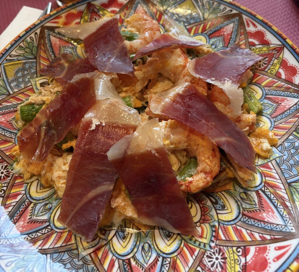 Arroz con gambas y jamón en Restaurante La Tassa